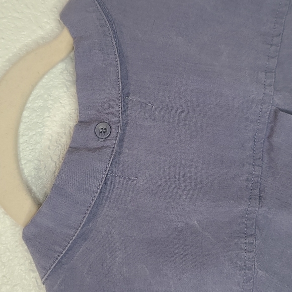 Cloth & Stone blue button down shirt medium - Picture 10 of 12